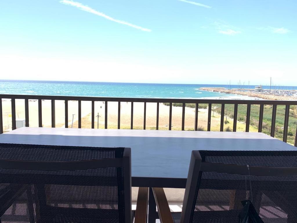 Espectaculares Vistas Al Mar En Segur De Calafell Apartment Bagian luar foto